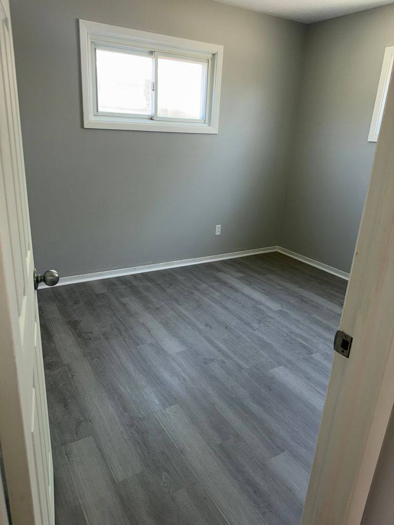 House for rent at 345 Lynne Dr, Sheffield Lake, OH 44054