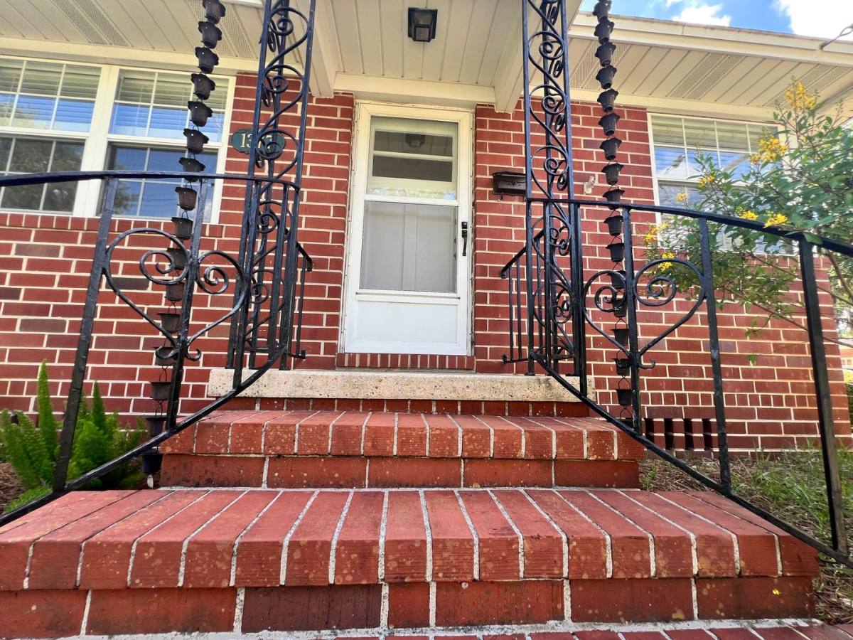 House for rent at 1377 Tiber Ave, Jacksonville, FL 32207