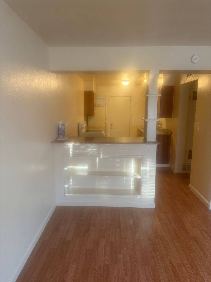 Apartment for rent at 3704 N Abby St, Fresno, CA 93726