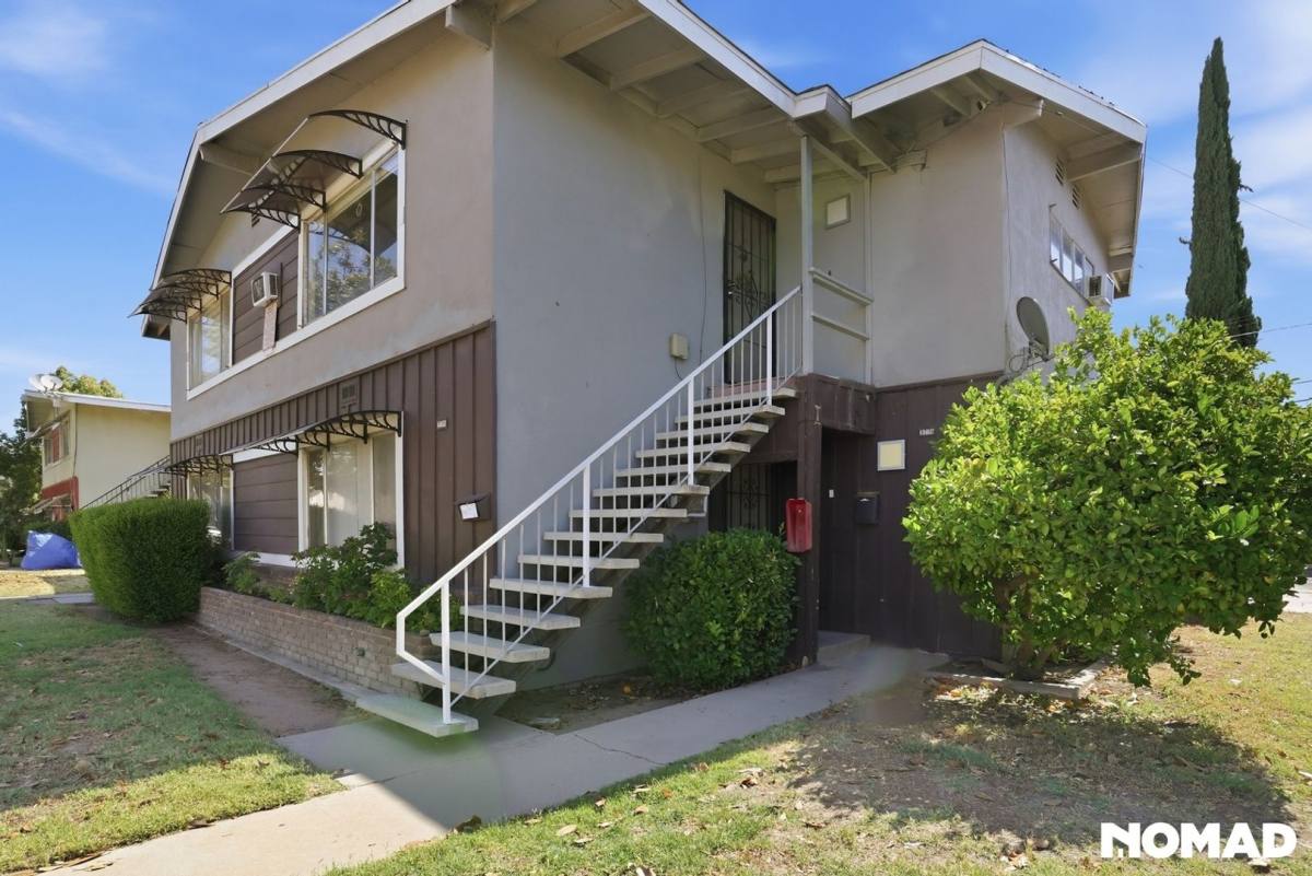 Apartment for rent at 3704 N Abby St, Fresno, CA 93726