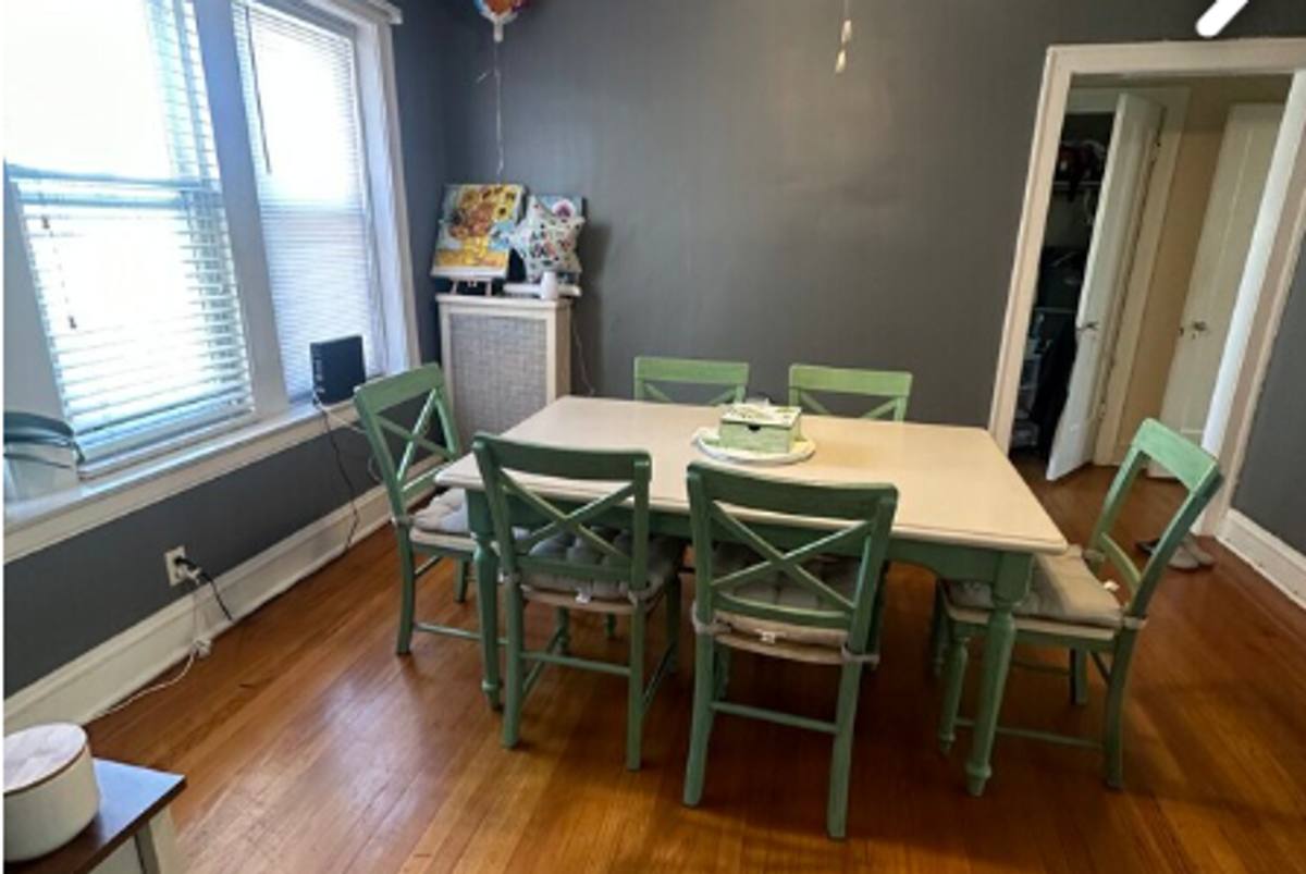 Apartment for rent at 2416-2418 W N Shore Ave, Chicago, IL 60645