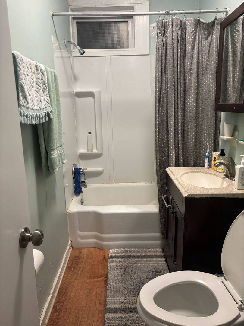 Apartment for rent at 968 State St #B8, New Haven, CT 06511