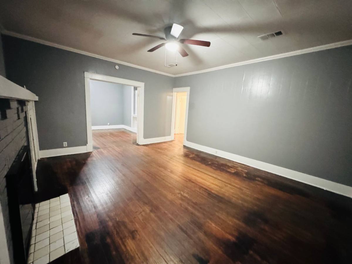House for rent at 3648 Evangeline St, Baton Rouge, LA 70805