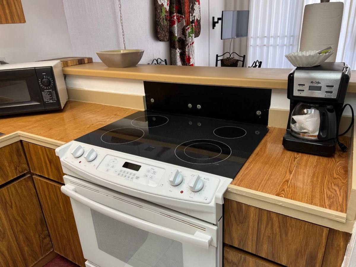 Apartment for rent at 84-1021 Lahilahi St, Waianae, HI 96792