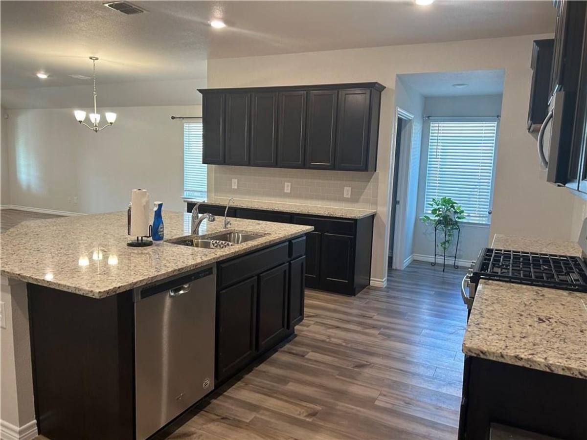 House for rent at 7825 Salais Dr, Corpus Christi, TX 78414
