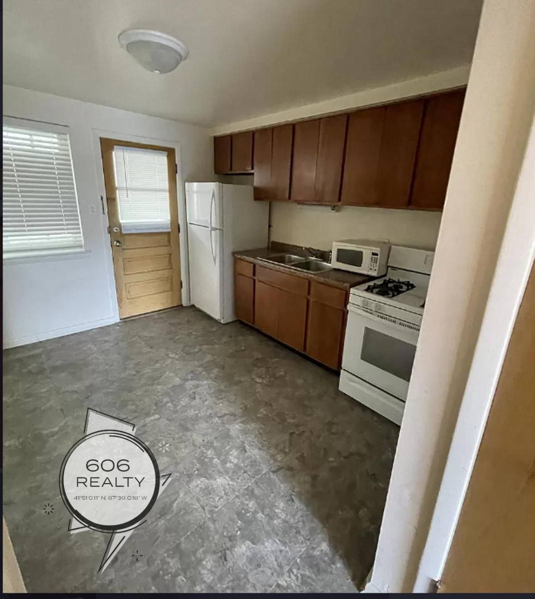 Apartment for rent at 4827 W 31st St, Cicero, IL 60804