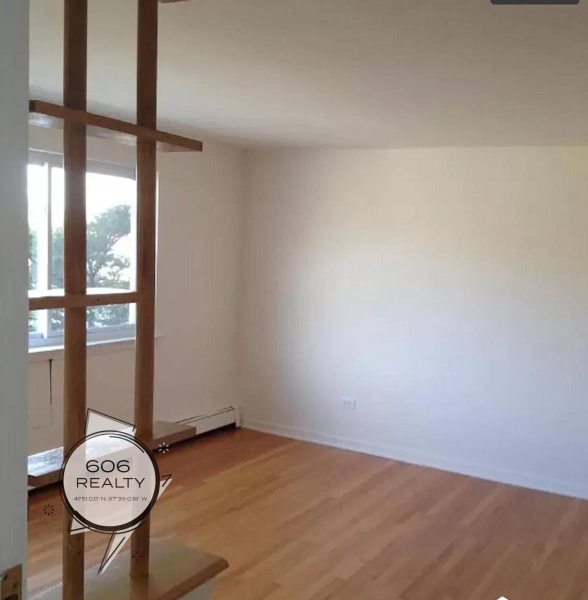 Apartment for rent at 4827 W 31st St, Cicero, IL 60804