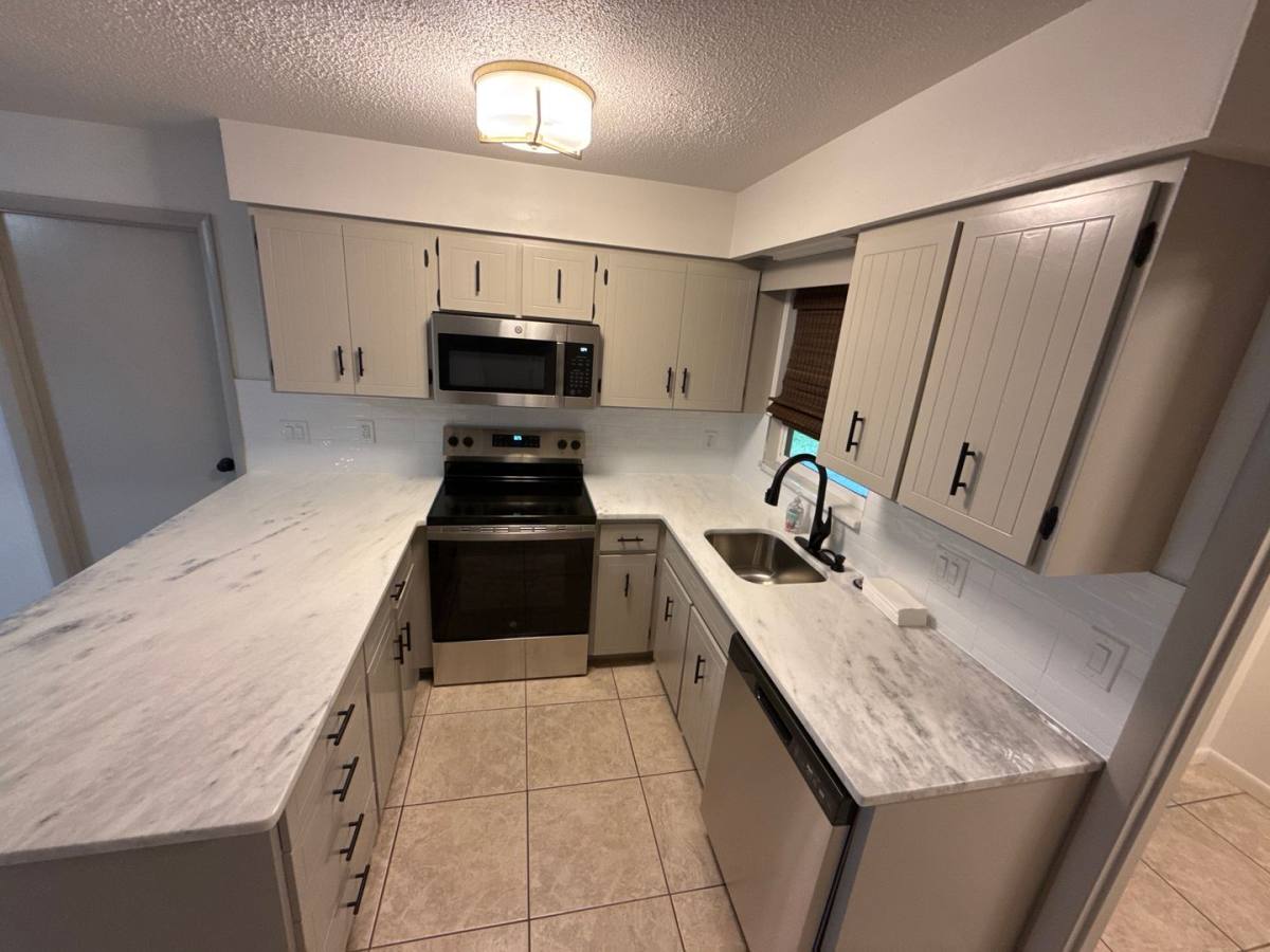 House for rent at 1706 NE 4th St, Ocala, FL 34470