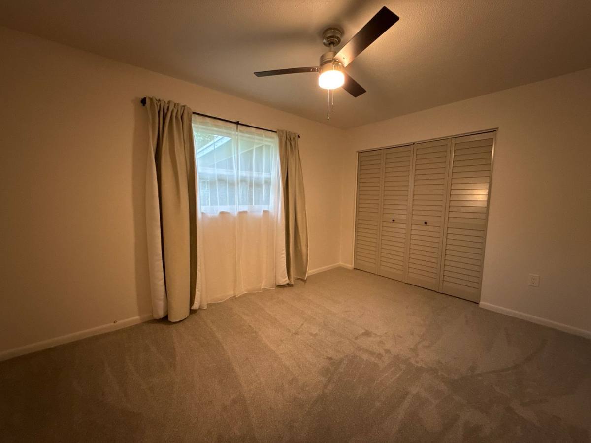 House for rent at 1706 NE 4th St, Ocala, FL 34470
