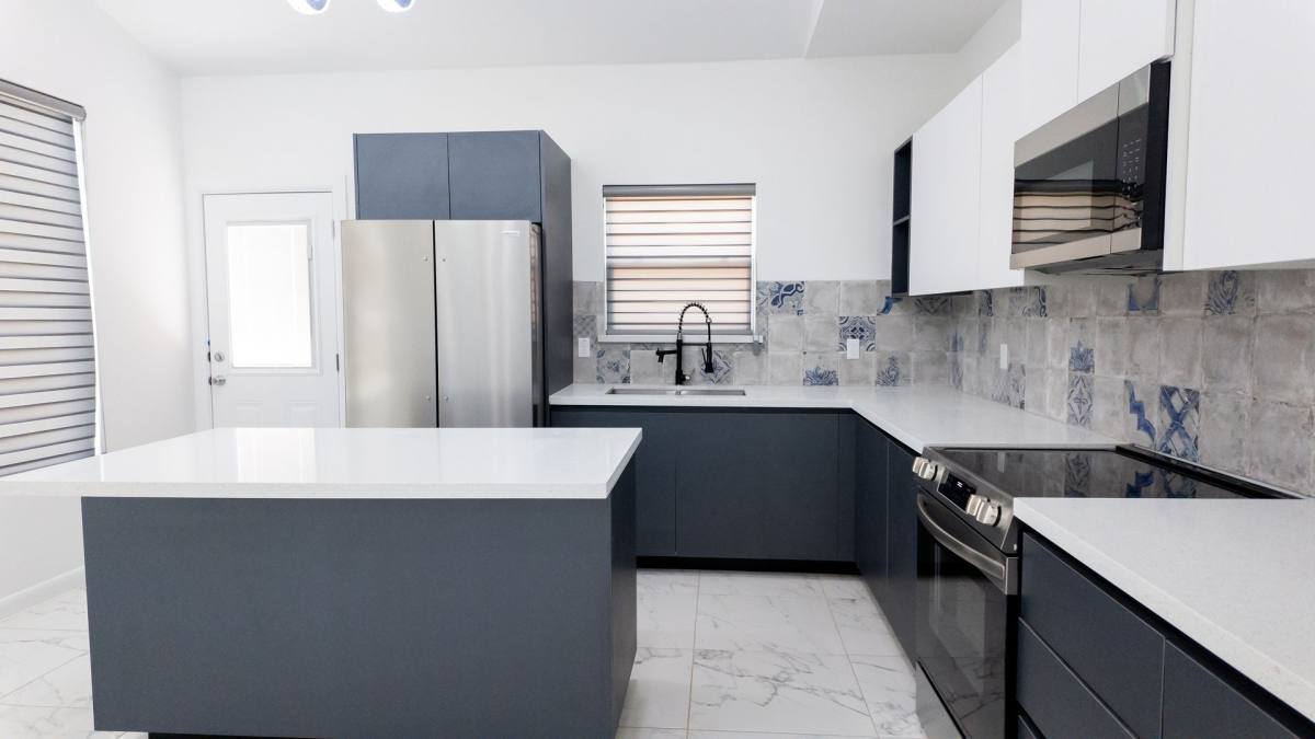 Apartment for rent at 700 Deanne Dr, Weslaco, TX 78596