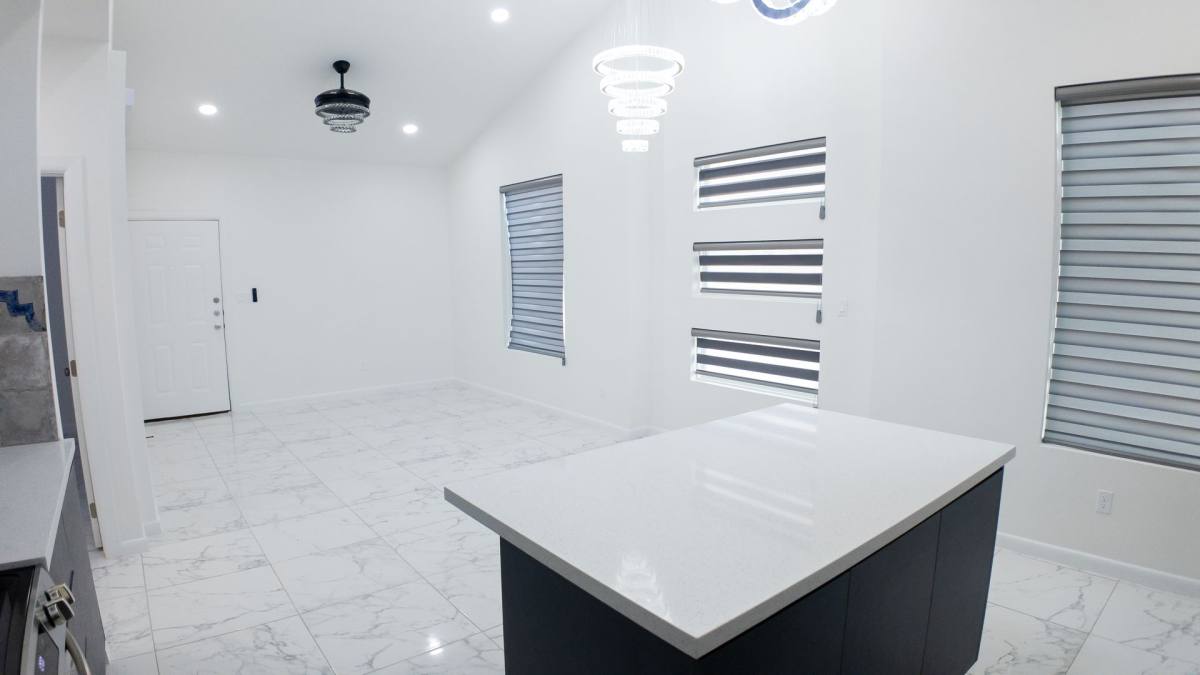 Apartment for rent at 700 Deanne Dr, Weslaco, TX 78596
