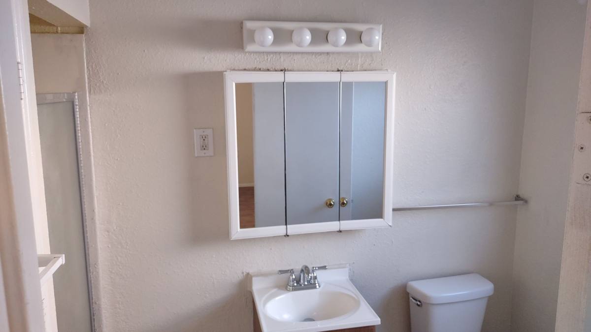 House for rent at 6838 18th Ave, Sacramento, CA 95820