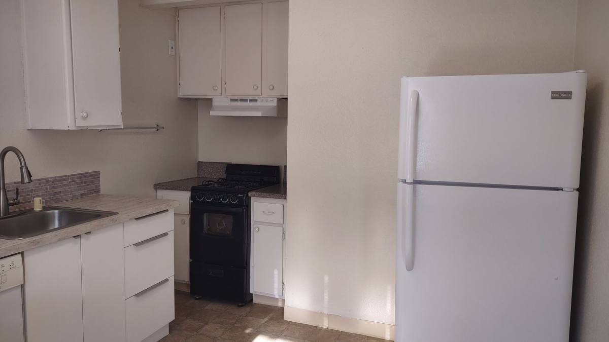 House for rent at 6838 18th Ave, Sacramento, CA 95820