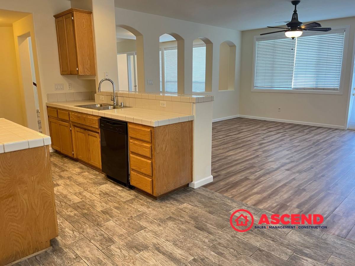 House for rent at 6806 Savannah Falls Dr, Bakersfield, CA 93312