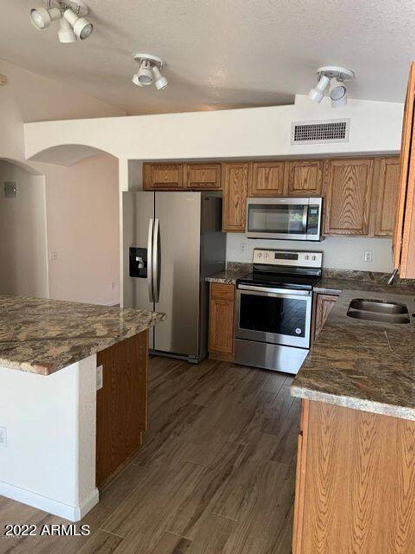 House for rent at 18207 N 5th Ave, Phoenix, AZ 85023