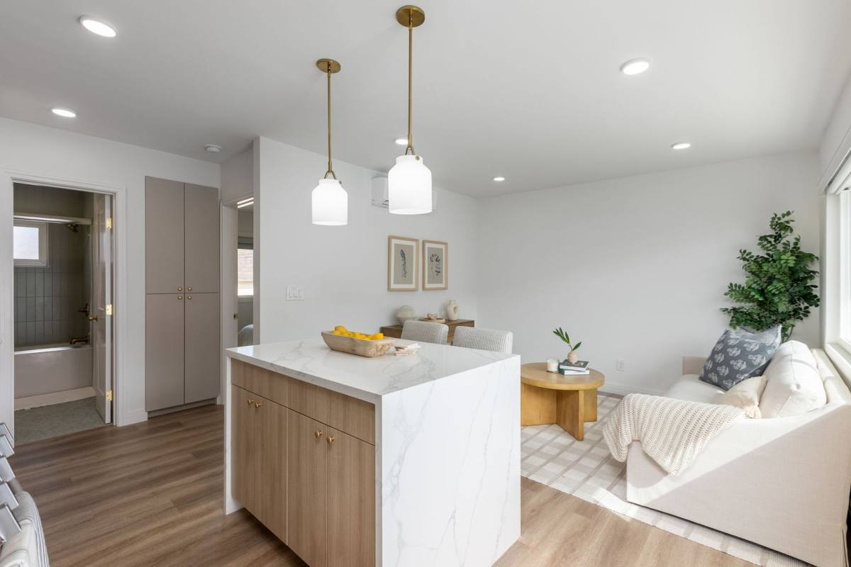 Apartment for rent at 1803 Pacific Coast Highway, Hermosa Beach, CA 90254