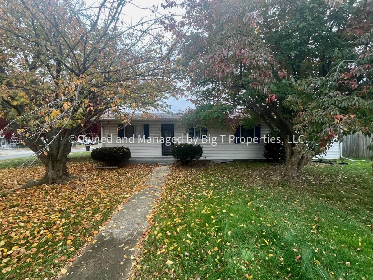 House for rent at 16 Taylor Dr, Dover, DE 19904