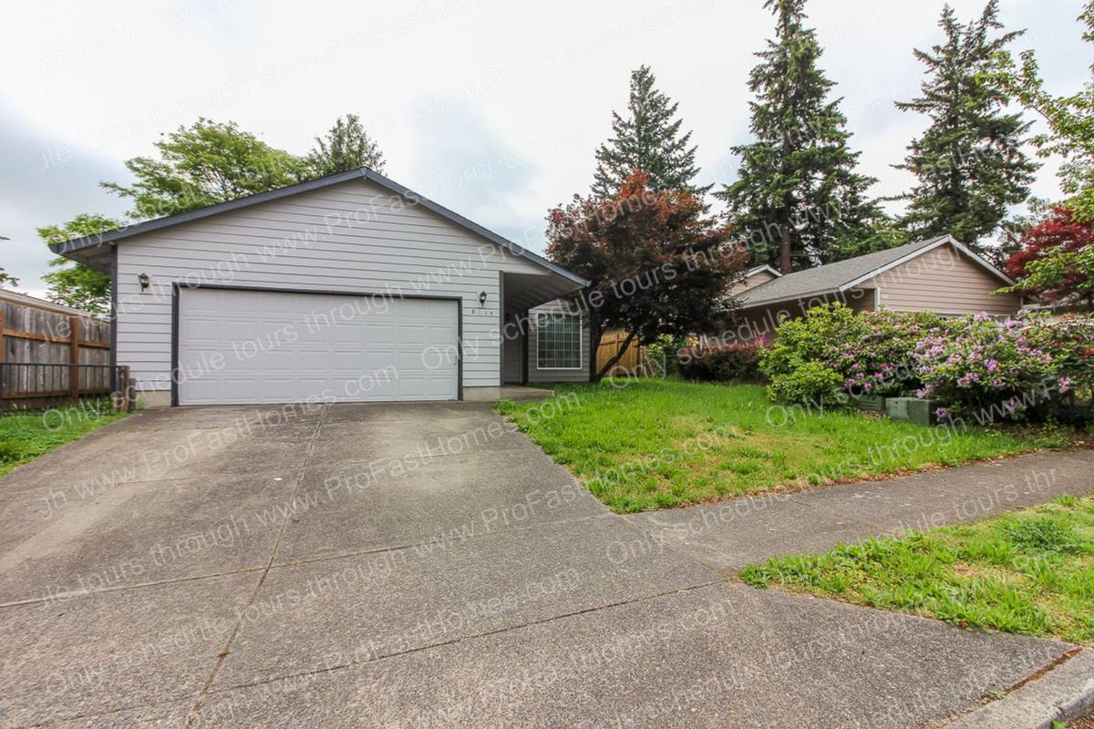 House for rent at 6416 SE 139th Ave, Portland, OR 97236
