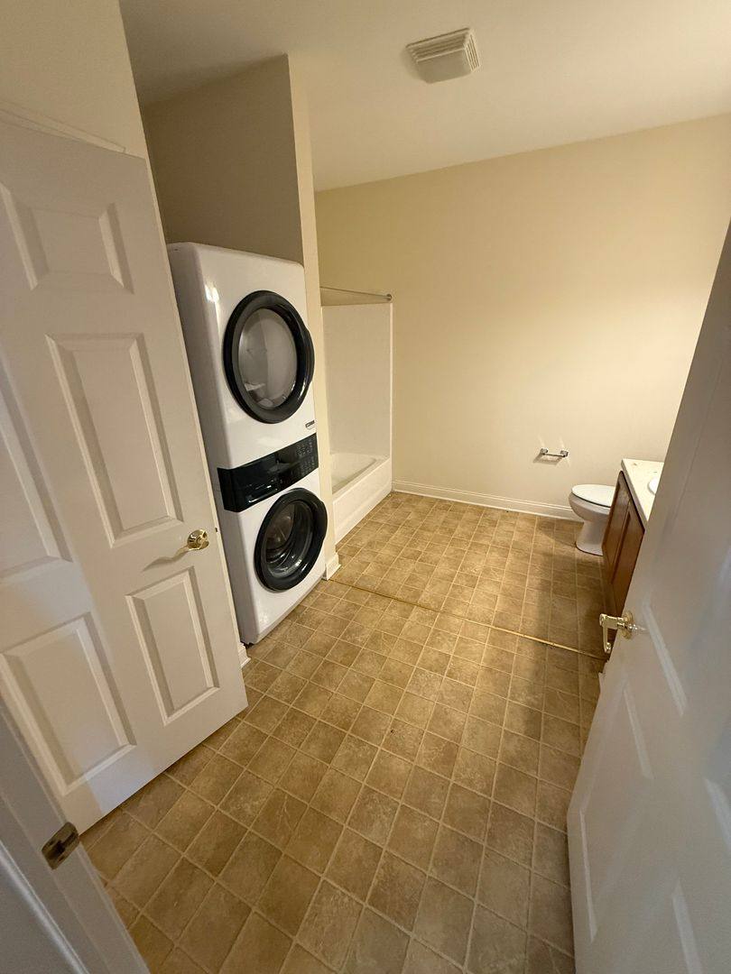 Apartment for rent at 1923 63rd St, Kenosha, WI 53143