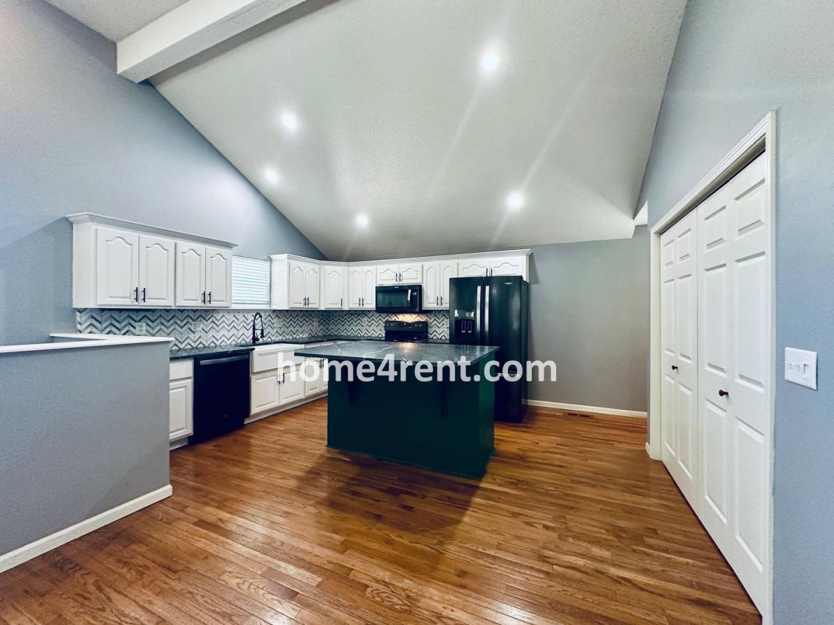 House for rent at 8601 England St, Overland Park, KS 66223