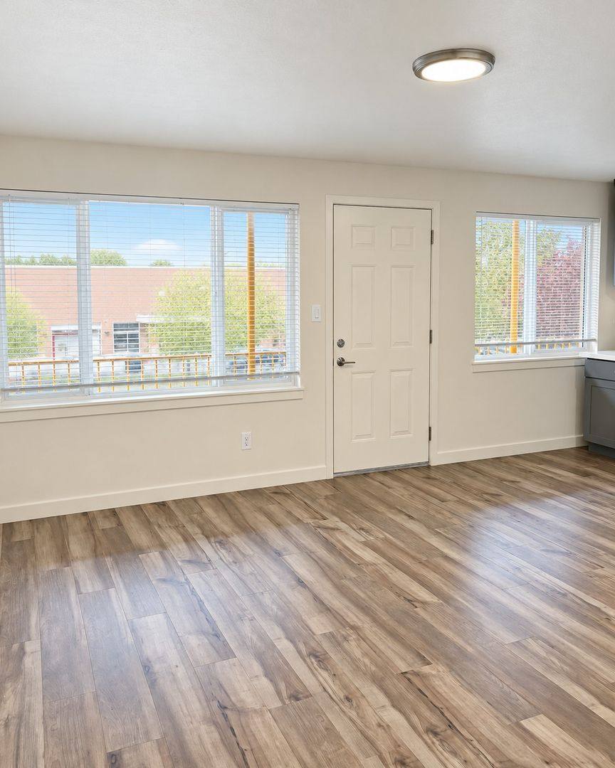 8518 Phinney Ave N, Seattle, WA 98103 - Apartment for Rent - Image 10