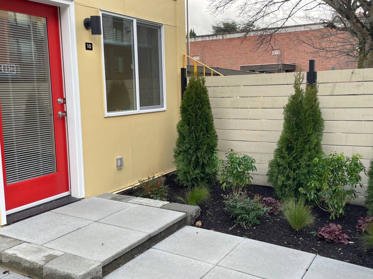 Apartment for rent at 8518 Phinney Ave N, Seattle, WA 98103