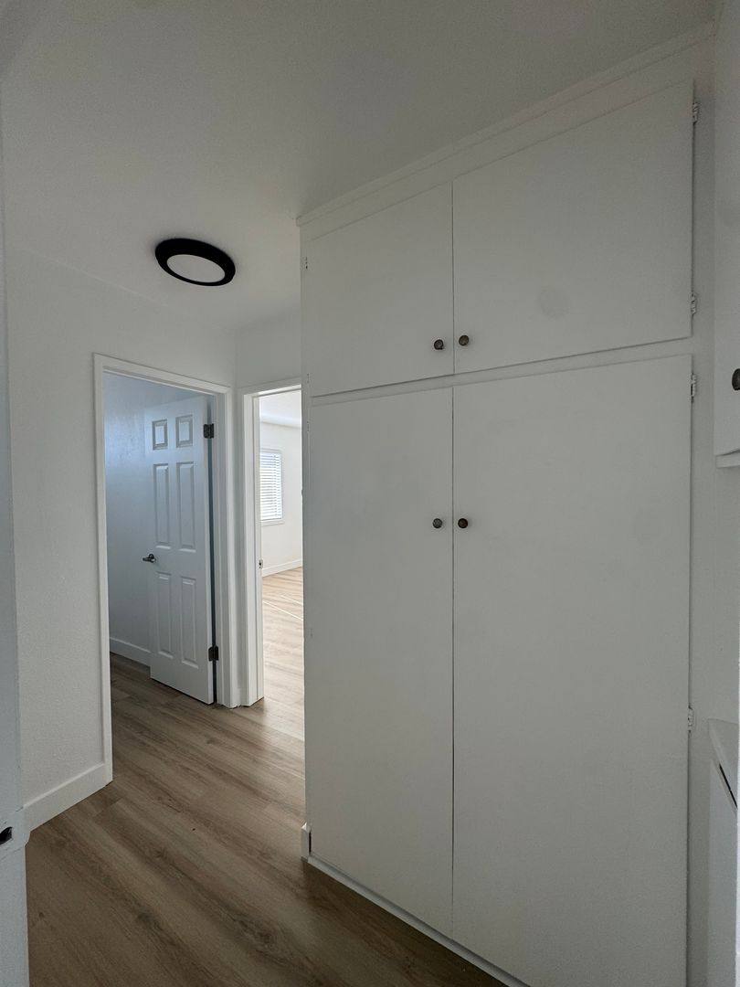 Apartment for rent at 1107 W Broadway, Anaheim, CA 92805