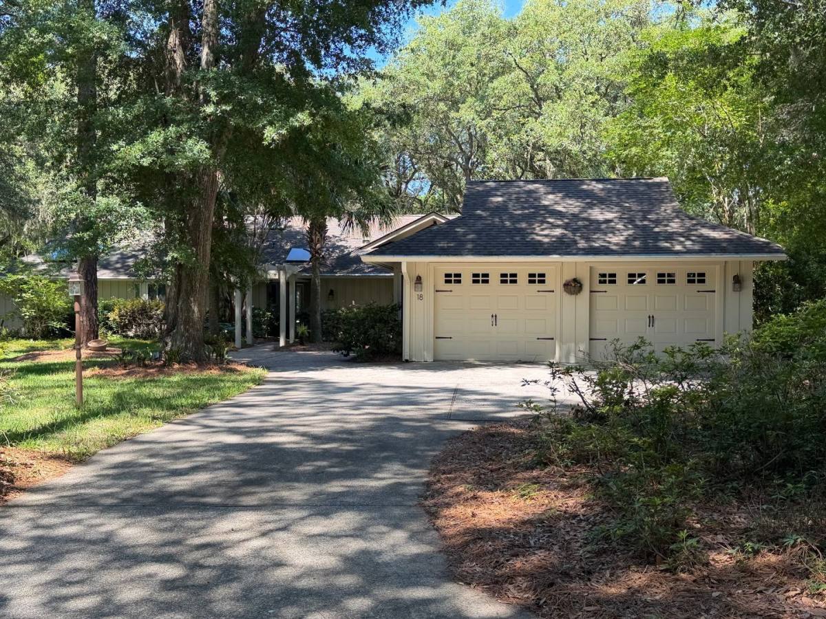 House for rent at 18 Suttlers Row, Hilton Head Island, SC 29928