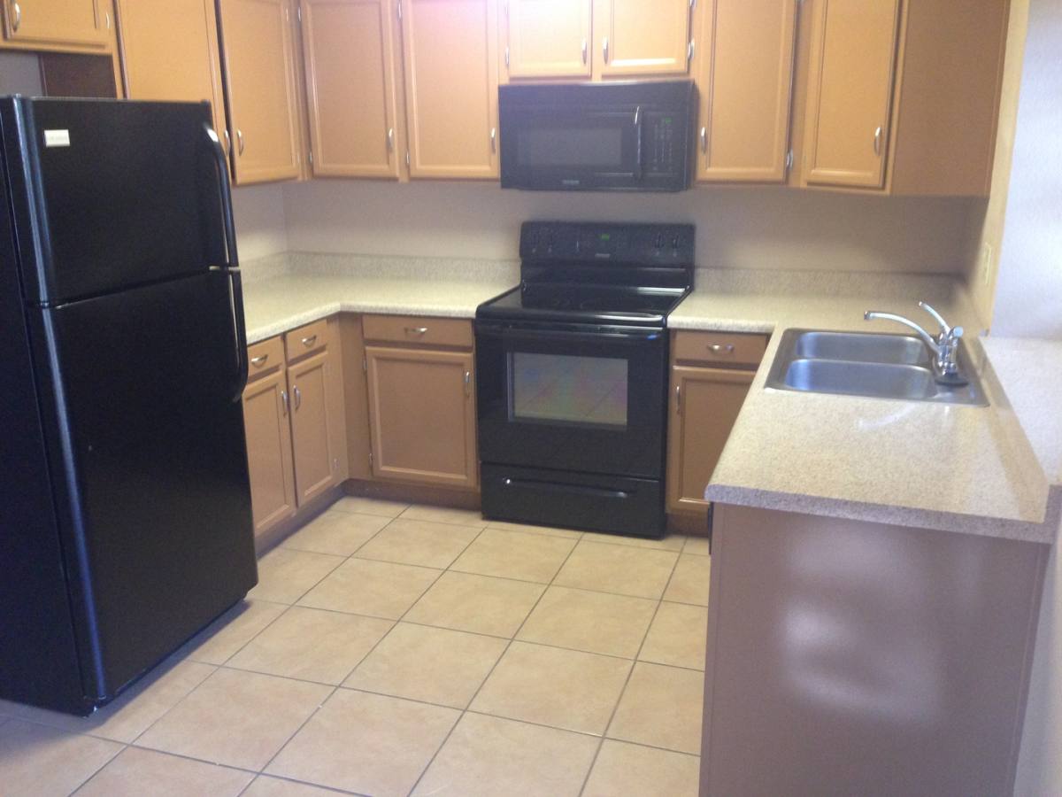 Townhouse for rent at 3491 N Arizona Ave, Chandler, AZ 85225