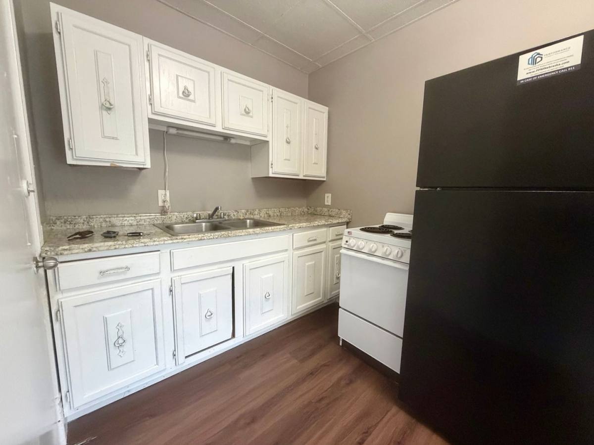 Apartment for rent at 1700 B St, Lincoln, NE 68502