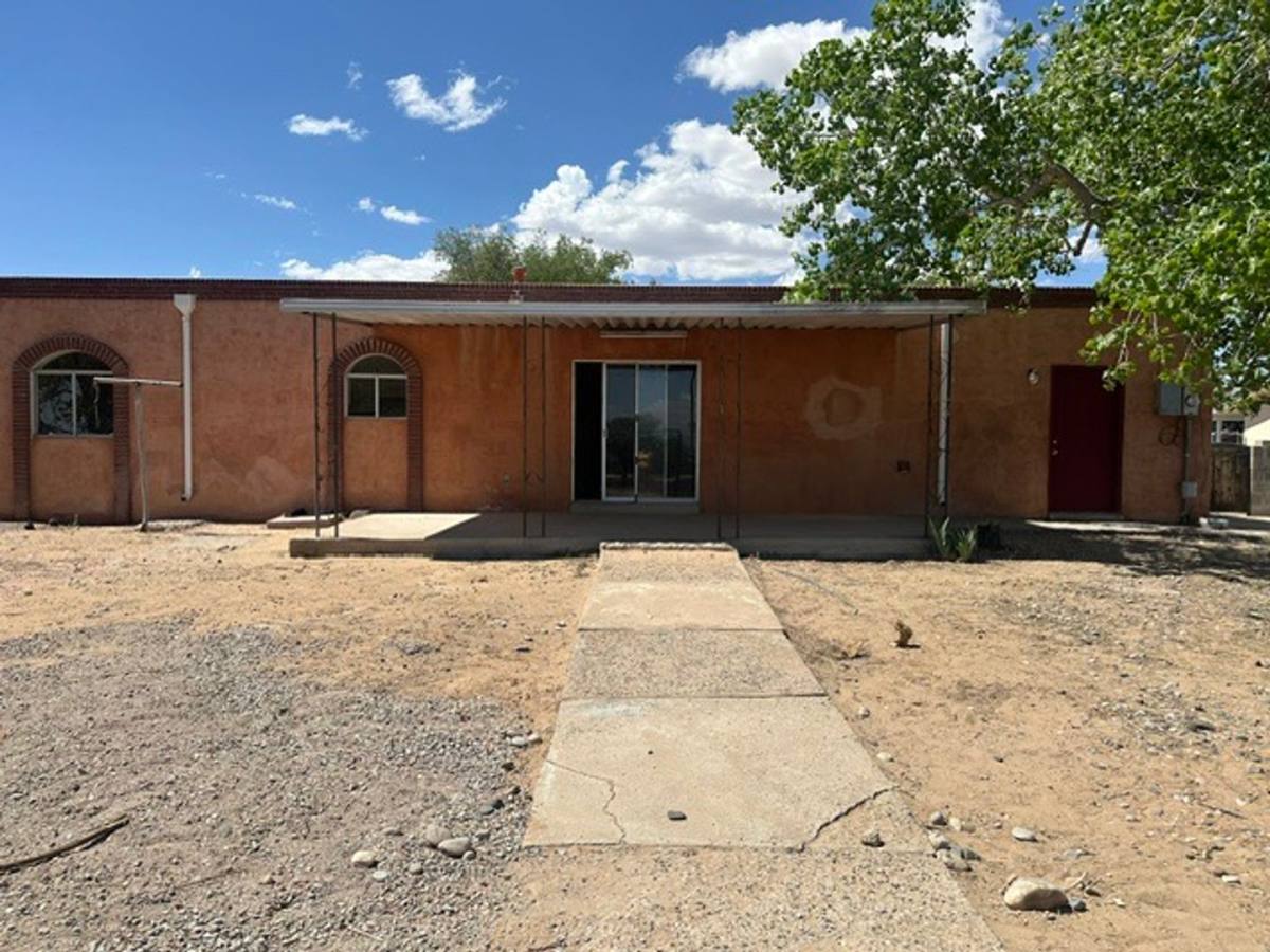 House for rent at 1706 Day Break SE, Rio Rancho, NM 87124