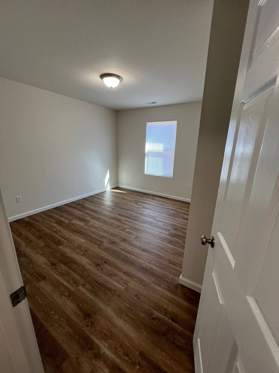 Apartment for rent at 215 Bogart Blvd, Saint Clair, MO 63077