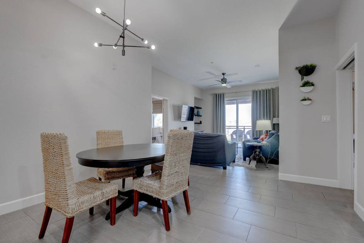 Condo for rent at 83 E Agate Ave, Las Vegas, NV 89123