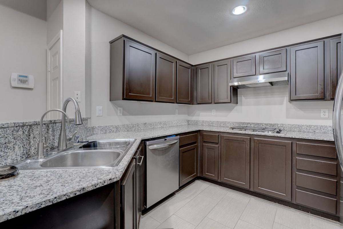 Condo for rent at 83 E Agate Ave, Las Vegas, NV 89123