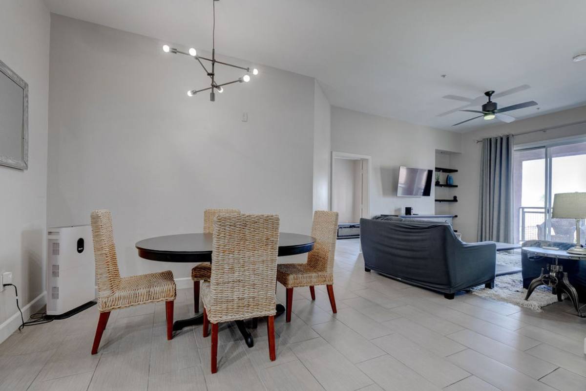 Condo for rent at 83 E Agate Ave, Las Vegas, NV 89123