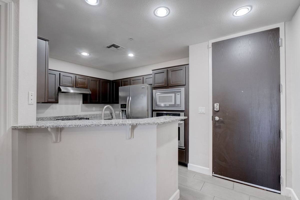 Condo for rent at 83 E Agate Ave, Las Vegas, NV 89123
