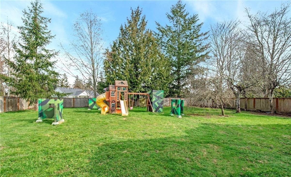 House for rent at 4702 E Maple Lane Circle NW, Gig Harbor, WA 98335