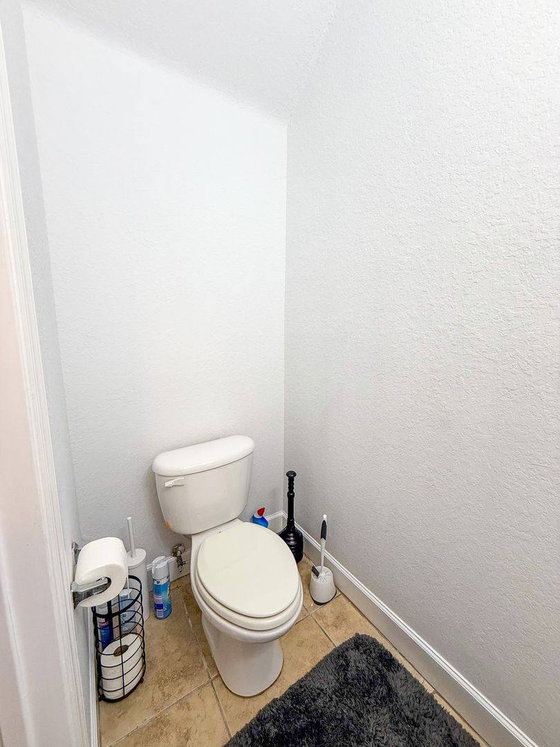 Condo for rent at 2508 SW 35th Place, Gainesville, FL 32608