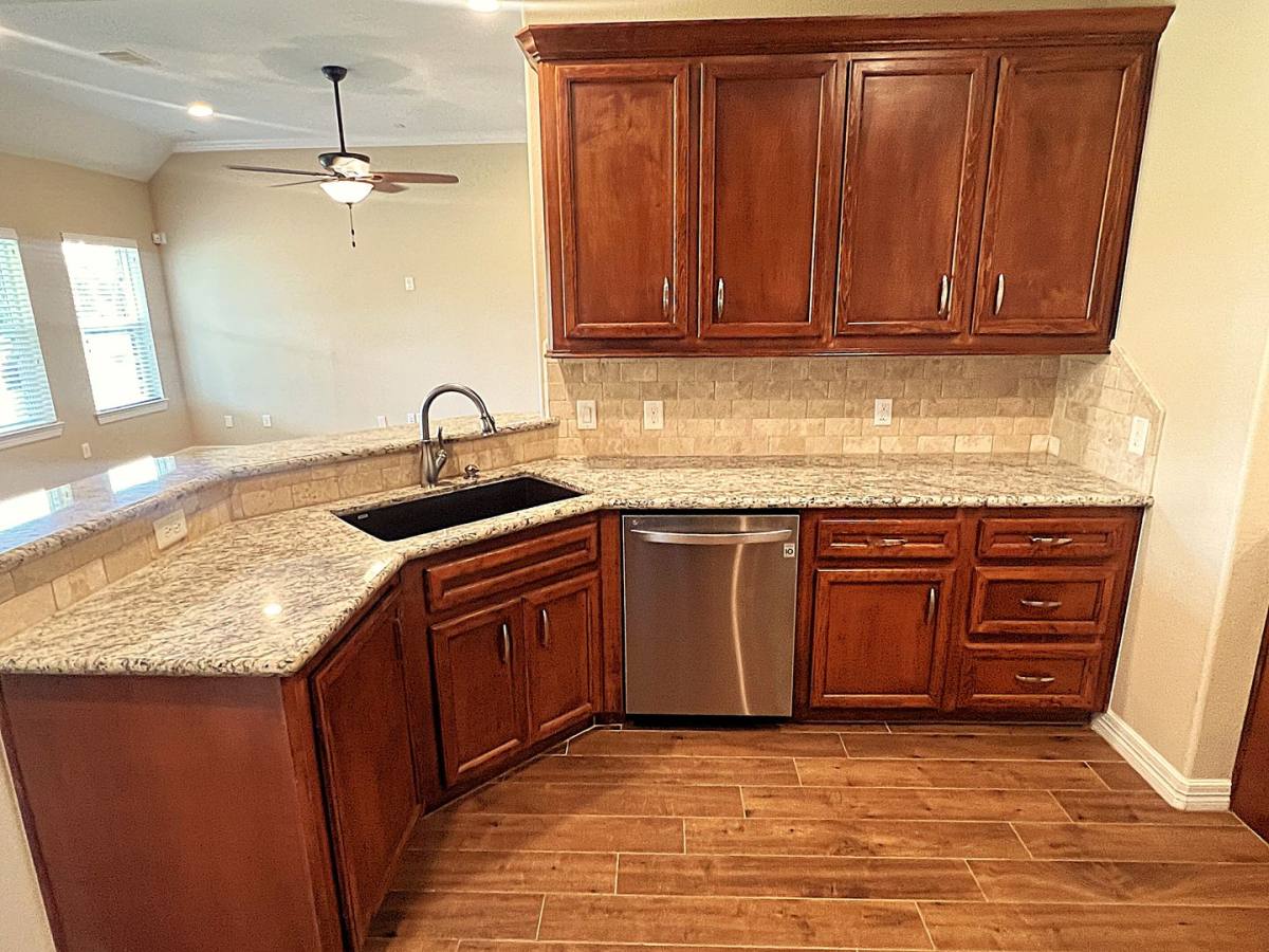 House for rent at 9723 Highland Pointe, Needville, TX 77461