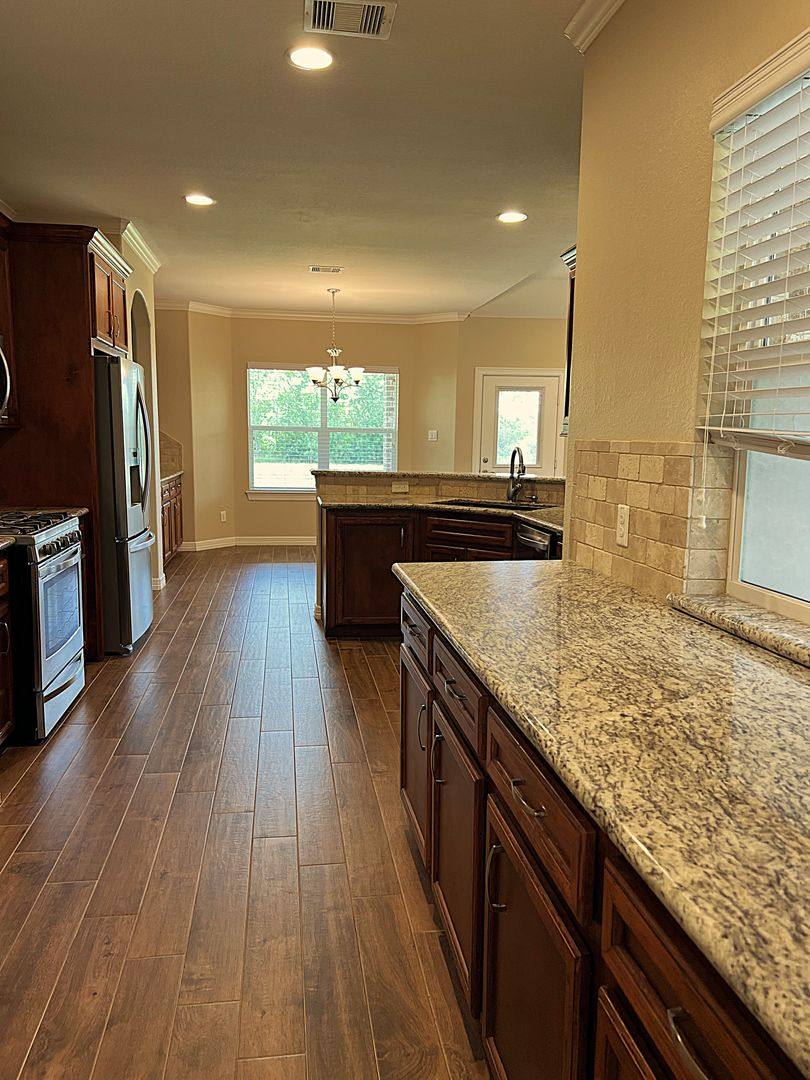 House for rent at 9723 Highland Pointe, Needville, TX 77461