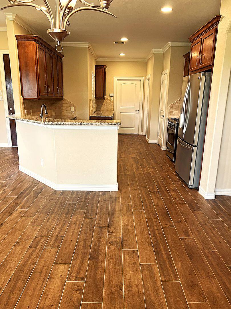 House for rent at 9723 Highland Pointe, Needville, TX 77461