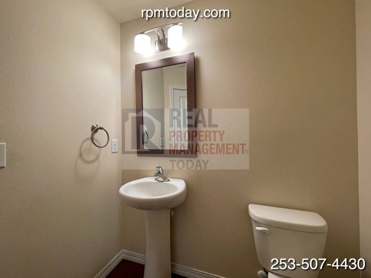 House for rent at 20519 80th Ave E, Spanaway, WA 98387