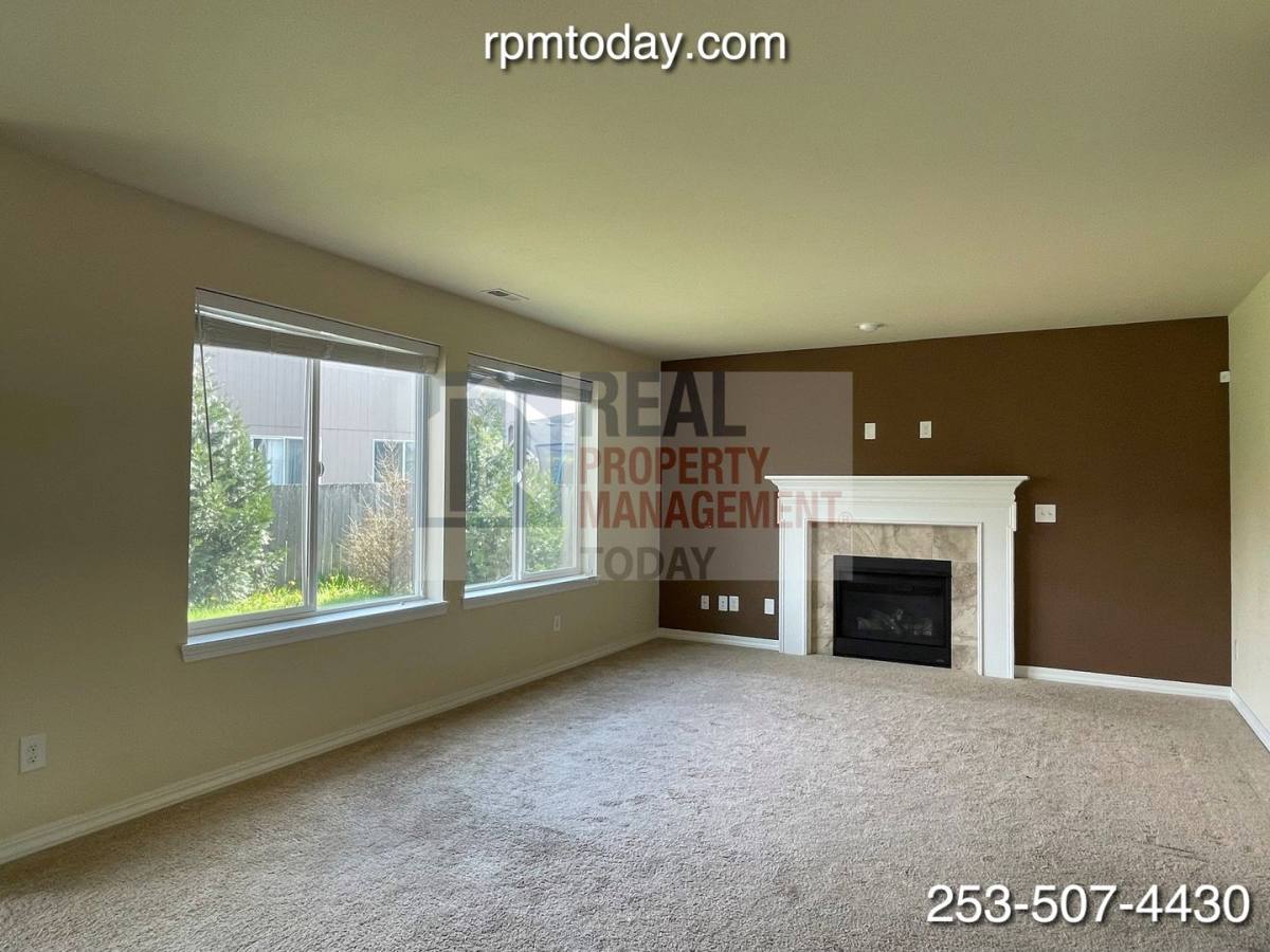 House for rent at 20519 80th Ave E, Spanaway, WA 98387