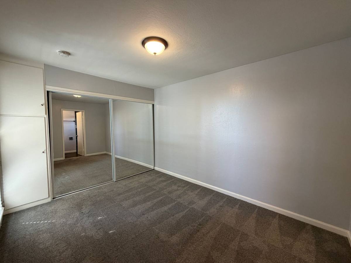 Apartment for rent at 2530 35th Ave, Oakland, CA 94601