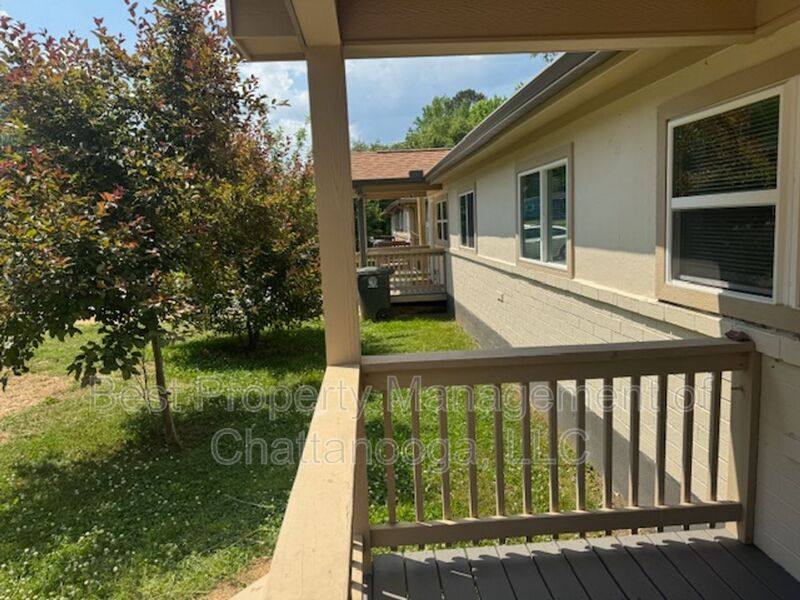 House for rent at 5281-87 Usher Dr, Chattanooga, TN 37410