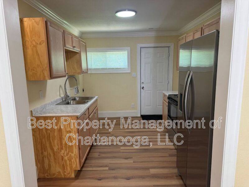 House for rent at 5281-87 Usher Dr, Chattanooga, TN 37410