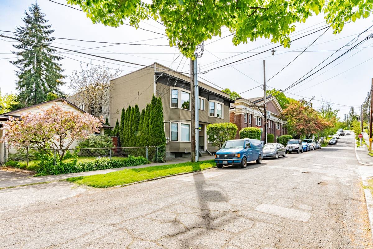Apartment for rent at 1911 E Roy St, Seattle, WA 98112