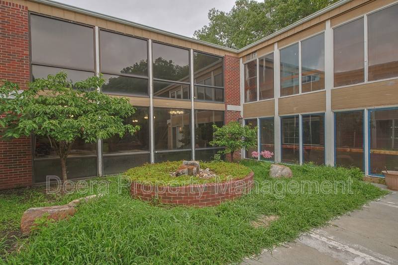Apartment for rent at 6016 Leavenworth Rd, Kansas City, KS 66104