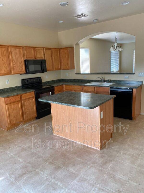 House for rent at 4569 E Sundance Ave, Gilbert, AZ 85297