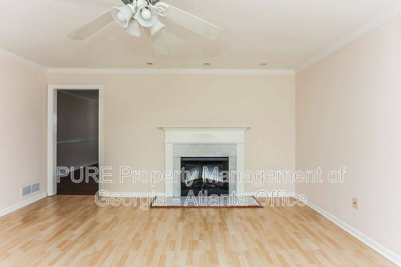 Townhouse for rent at 1934 Ivy Glen Dr SE, Smyrna, GA 30082